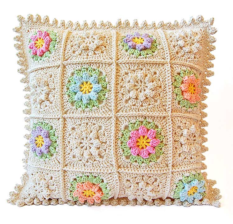 primavera-flower-pillow-free-pattern