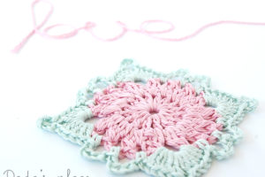 Dadas place crochet motif