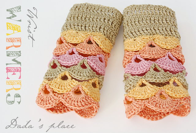 Autumn color crochet wrist warmers free pattern