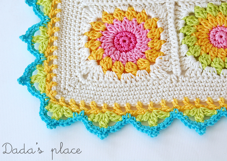 Beautiful crochet border free pattern