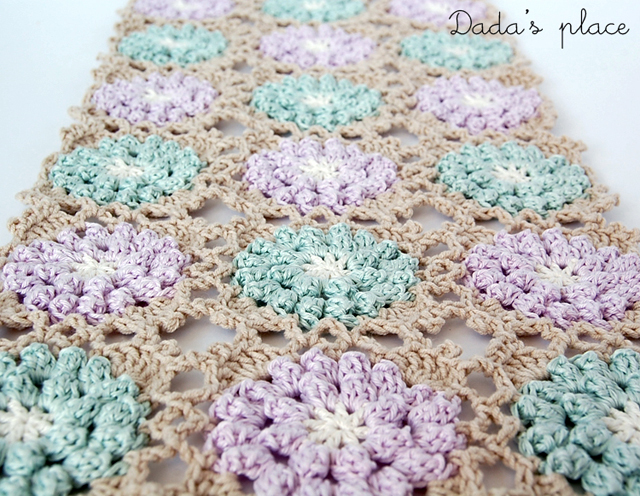 Beautiful crochet scarf pattern