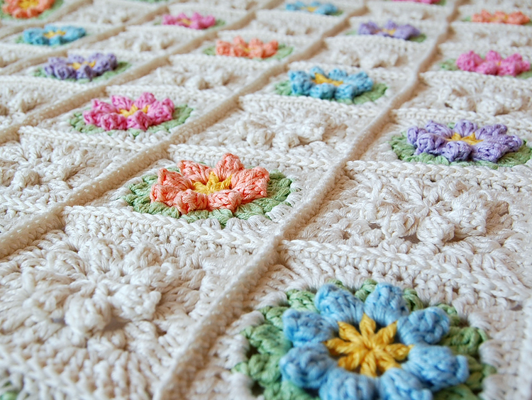 Beautiful granny square free pattern