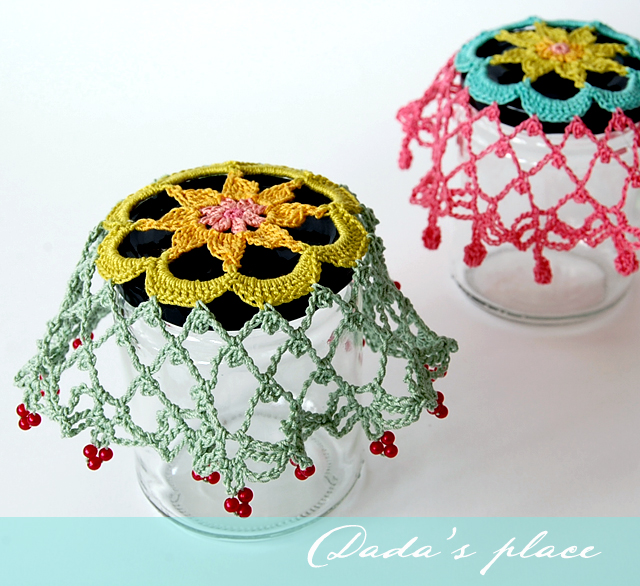 Colorful doilies