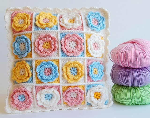 Crochet pillow free pattern