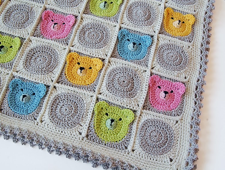 Cute teddy bear granny square crochet baby blanket