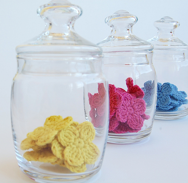 Crochet flower free pattern