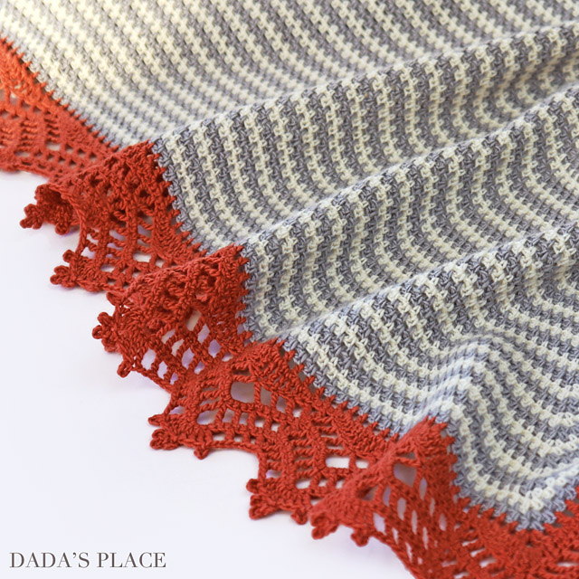 Crochet Triangle Striped Shawl with lace border 4